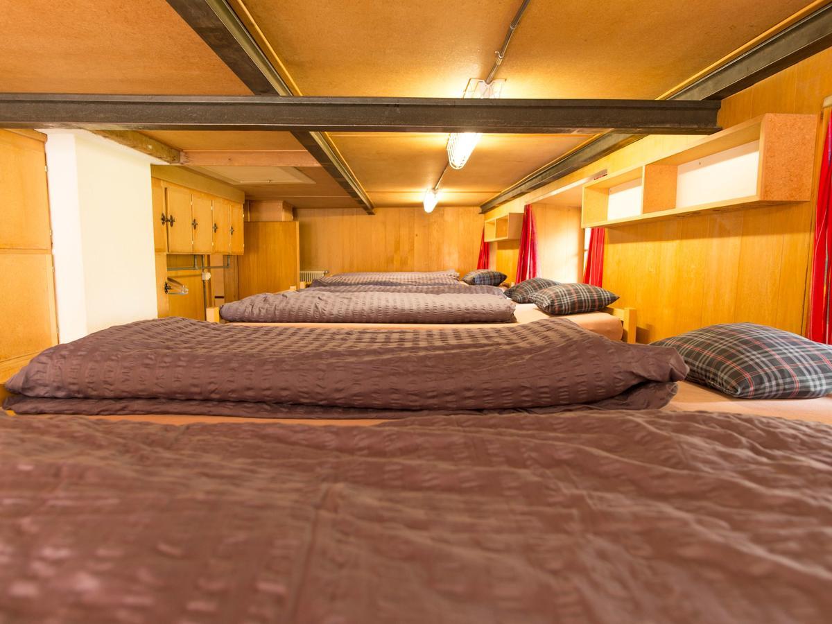 Gasthaus Pension Zum Turm ホスペンタール エクステリア 写真